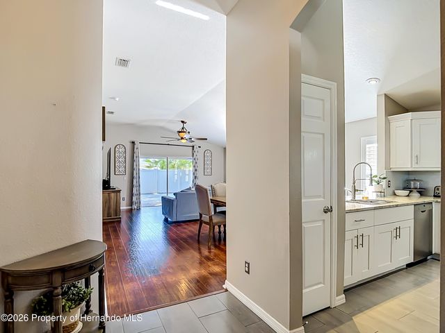 15151 Shaw Road, Tampa, FL 33625