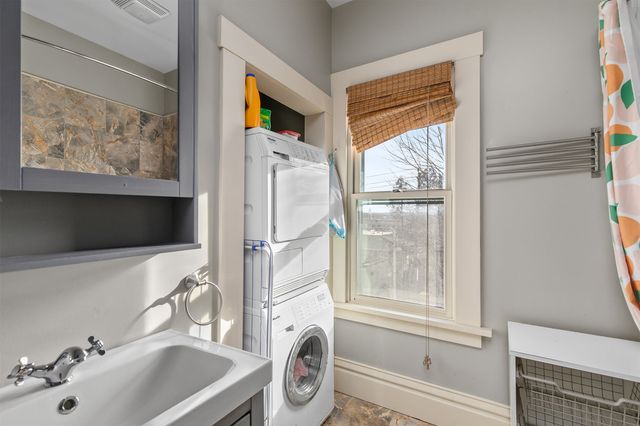 1730 Woodland Avenue, Des Moines, IA 50309