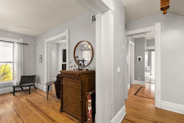 1730 Woodland Avenue, Des Moines, IA 50309