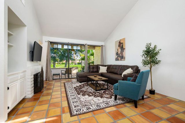 280 Tolosa Circle, Palm Desert, CA 92260