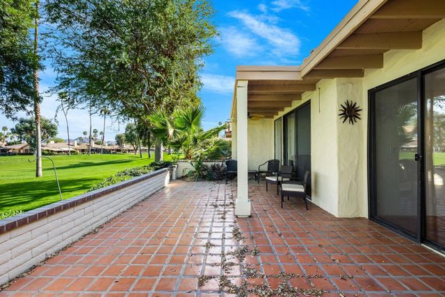 280 Tolosa Circle, Palm Desert, CA 92260