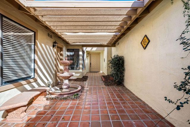 280 Tolosa Circle, Palm Desert, CA 92260