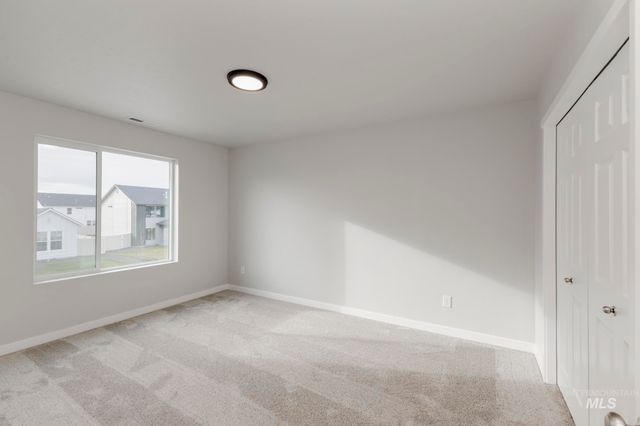 7094 E Shields Dr, Nampa, ID 83687