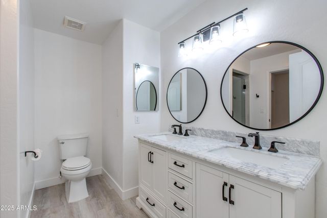 1331 E VOLTAIRE Avenue, Phoenix, AZ 85022