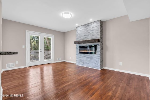 181 Taylors Mills Road, Manalapan, NJ 07726