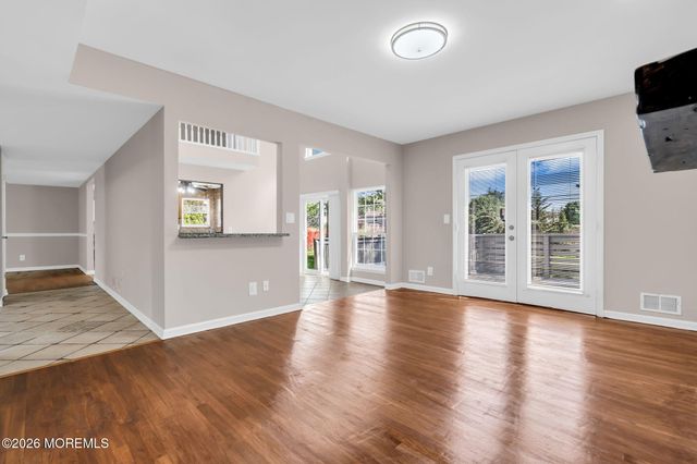 181 Taylors Mills Road, Manalapan, NJ 07726