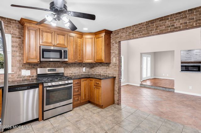 181 Taylors Mills Road, Manalapan, NJ 07726
