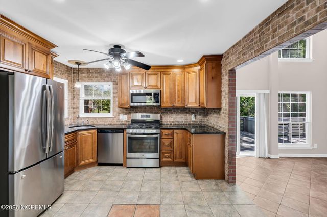 181 Taylors Mills Road, Manalapan, NJ 07726