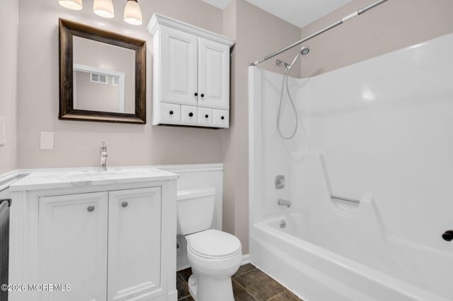 181 Taylors Mills Road, Manalapan, NJ 07726