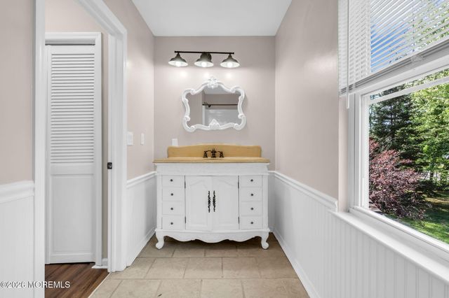 181 Taylors Mills Road, Manalapan, NJ 07726