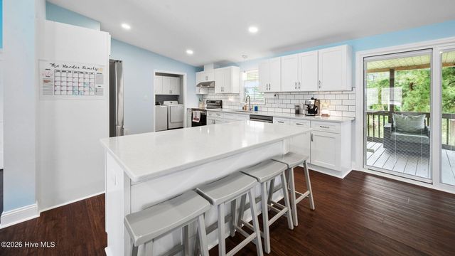 272 Bay Shore Drive, Chocowinity, NC 27817