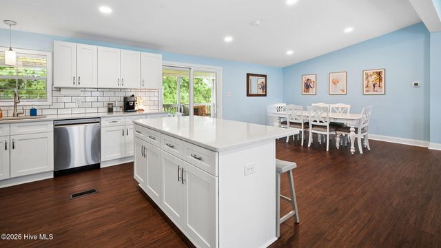 272 Bay Shore Drive, Chocowinity, NC 27817