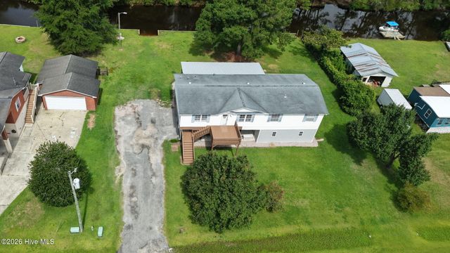 272 Bay Shore Drive, Chocowinity, NC 27817