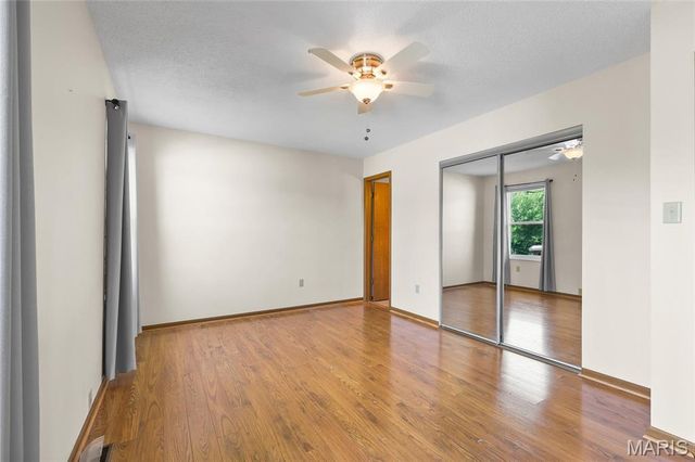 885 Barwood Drive, Arnold, MO 63010