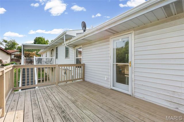 885 Barwood Drive, Arnold, MO 63010