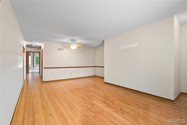 885 Barwood Drive, Arnold, MO 63010