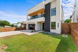 1626 Canada Drive, Dallas, TX 75212
