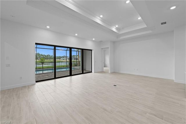 2090 Don Benito WAY, Naples, FL 34120