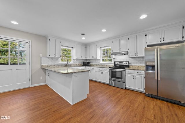 412 2nd Street, Apex, NC 27502