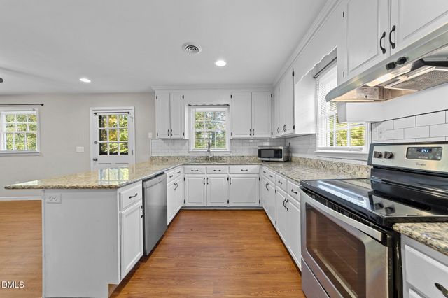 412 2nd Street, Apex, NC 27502