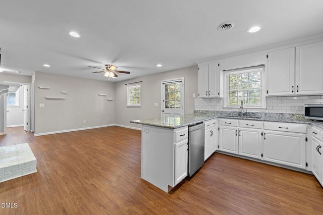 412 2nd Street, Apex, NC 27502