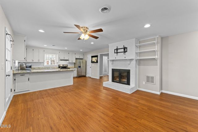 412 2nd Street, Apex, NC 27502