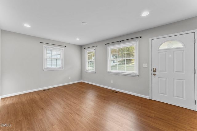 412 2nd Street, Apex, NC 27502