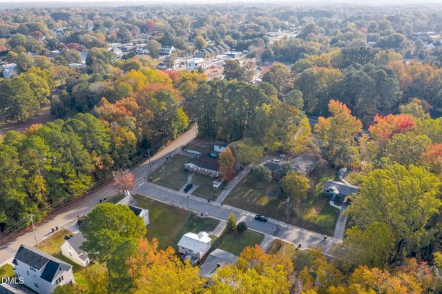 412 2nd Street, Apex, NC 27502
