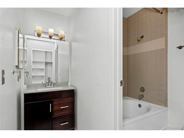 4760 S Wadsworth Blvd J104, Littleton, CO 80123