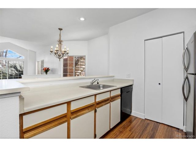 4760 S Wadsworth Blvd J104, Littleton, CO 80123