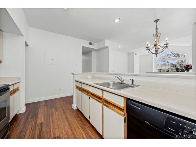 4760 S Wadsworth Blvd J104, Littleton, CO 80123