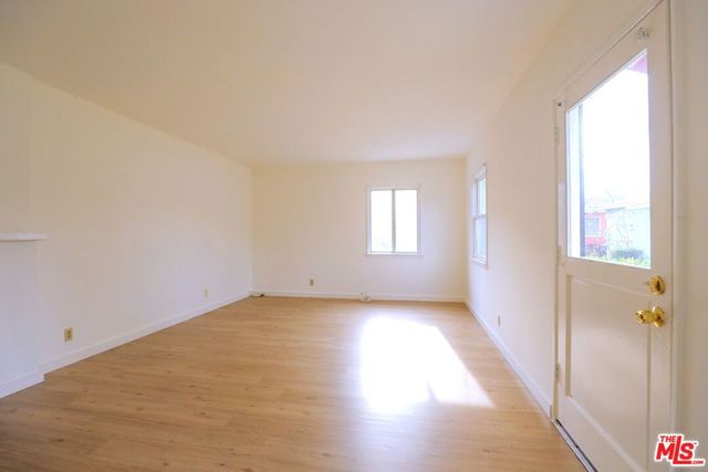 1944 Cloverfield Blvd. B, Santa Monica, CA 90404