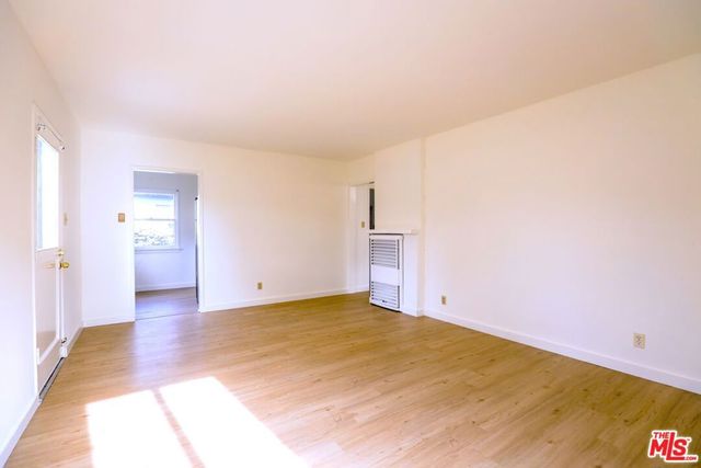 1944 Cloverfield Blvd. B, Santa Monica, CA 90404