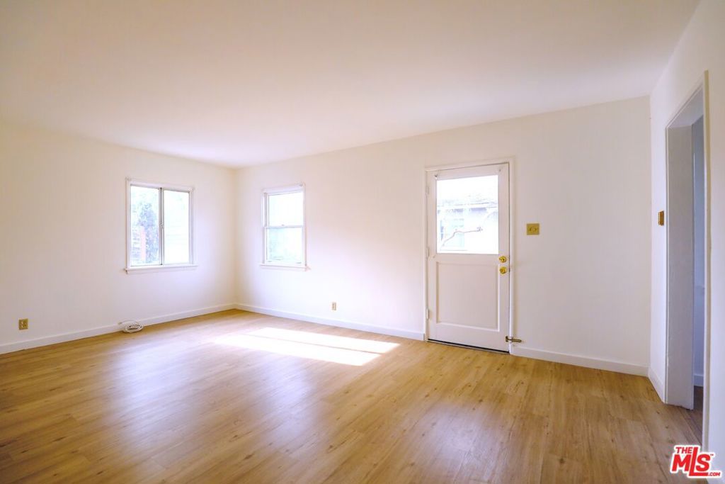 1944 Cloverfield Blvd. B, Santa Monica, CA 90404
