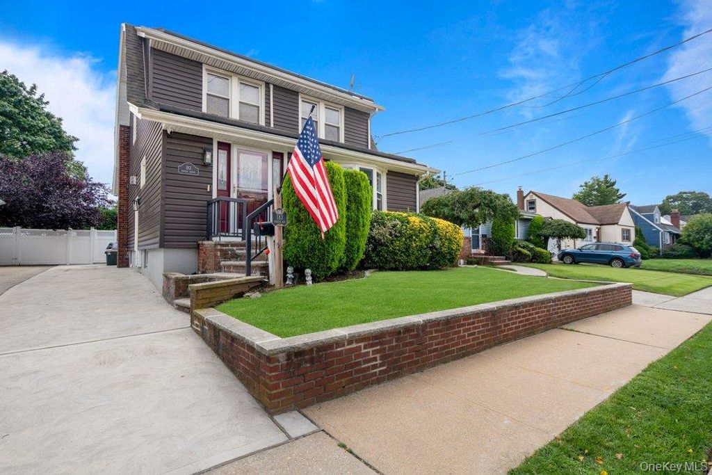 183 Horton Avenue, Valley Stream, NY 11581 — photo 3