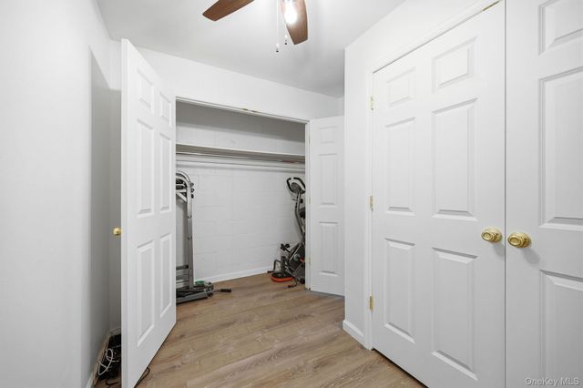 2 Wyndover Woods Lane 18, White Plains, NY 10603