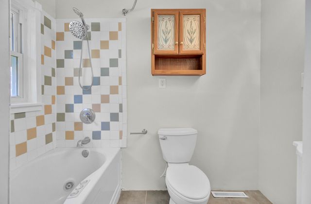 139 Pecan Drive, Summerville, SC 29483