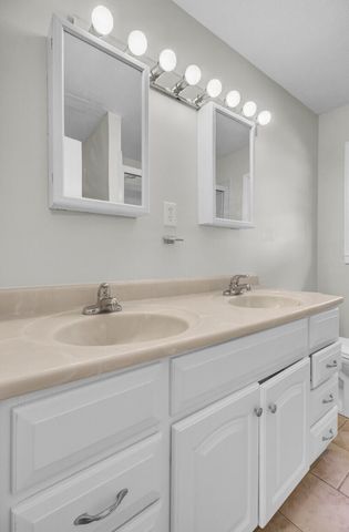 139 Pecan Drive, Summerville, SC 29483