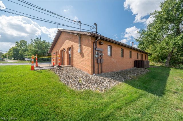 1360 N Main Street, Mineral Ridge, OH 44440