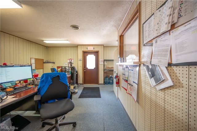 1360 N Main Street, Mineral Ridge, OH 44440