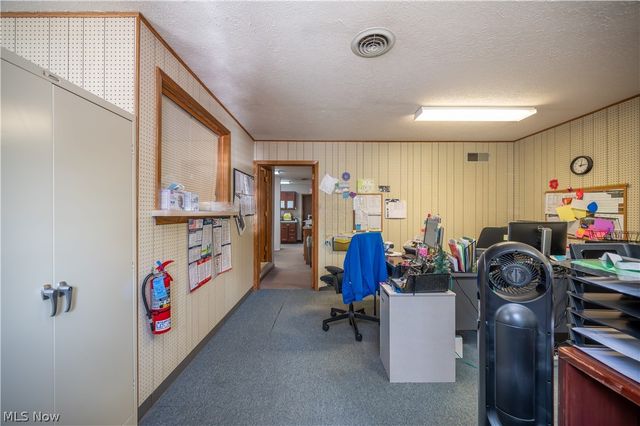 1360 N Main Street, Mineral Ridge, OH 44440