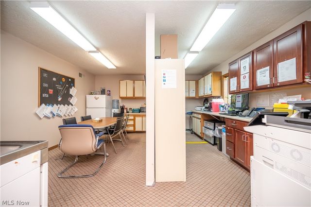 1360 N Main Street, Mineral Ridge, OH 44440