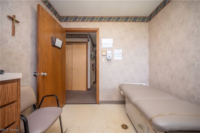 1360 N Main Street, Mineral Ridge, OH 44440