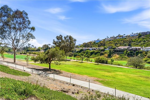 106 Avenida Mesita 22, San Clemente, CA 92673