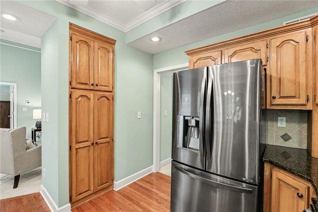 4128 SW Minnesota Drive, Lee's Summit, MO 64082