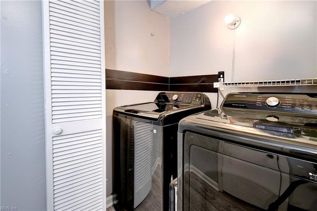 363 Deputy Ln Unit F, Newport News, VA 23608