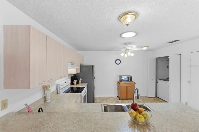 432 HILDALGO DRIVE, The Villages, FL 32159