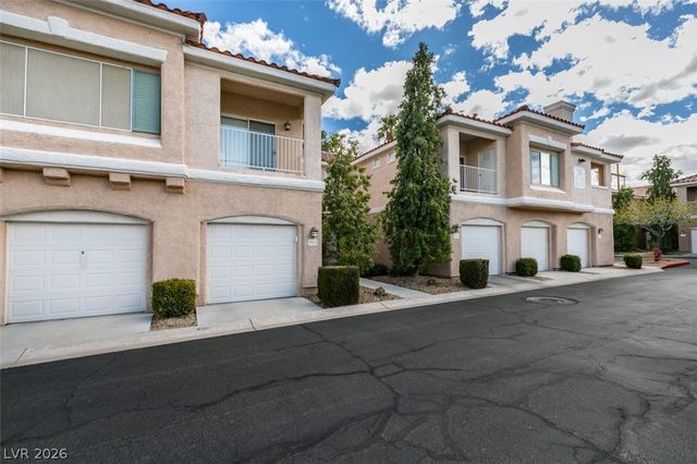 251 South Green Valley Parkway 3812, Henderson, NV 89012