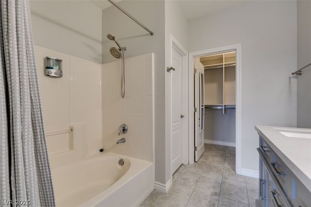 251 South Green Valley Parkway 3812, Henderson, NV 89012