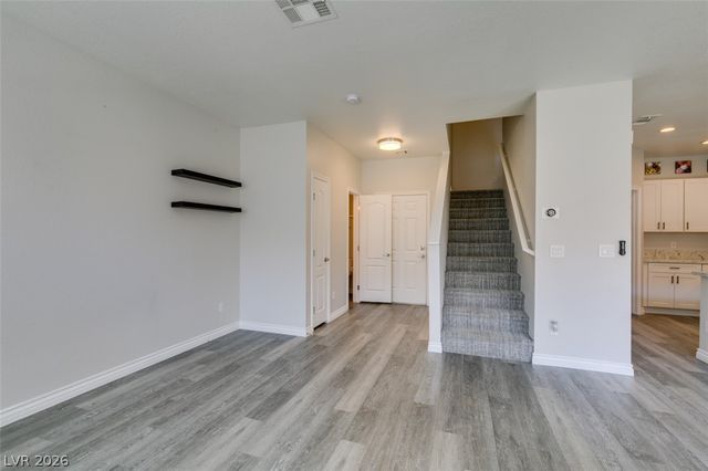 251 South Green Valley Parkway 3812, Henderson, NV 89012
